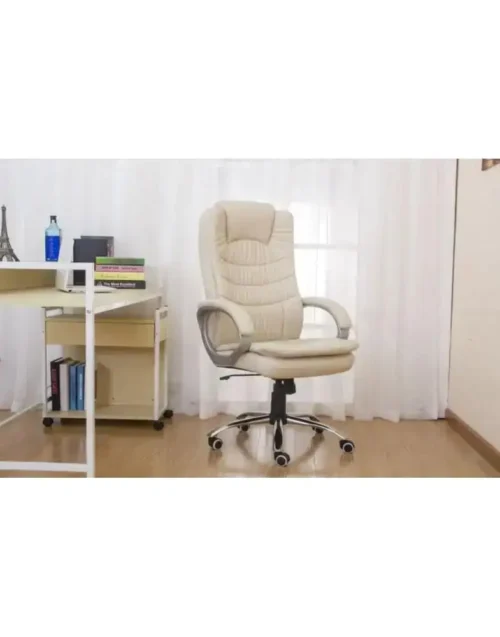כיסא משרדי משרד עורכי דין נוח עם כרית גב תומכת.
